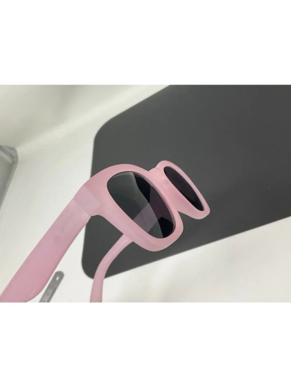 Peepersoceans Away Sun +1.25 Readers Sunglasses Pink